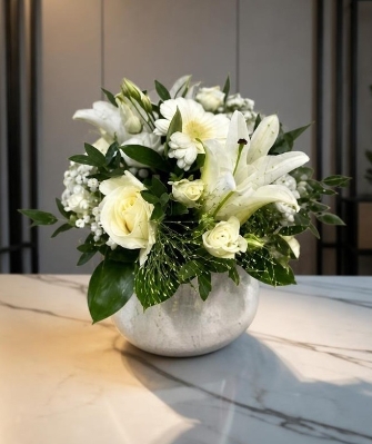 Classic Bowl Arrangement.