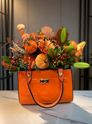 3.Handbag
