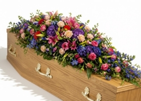 Summer coffin spray